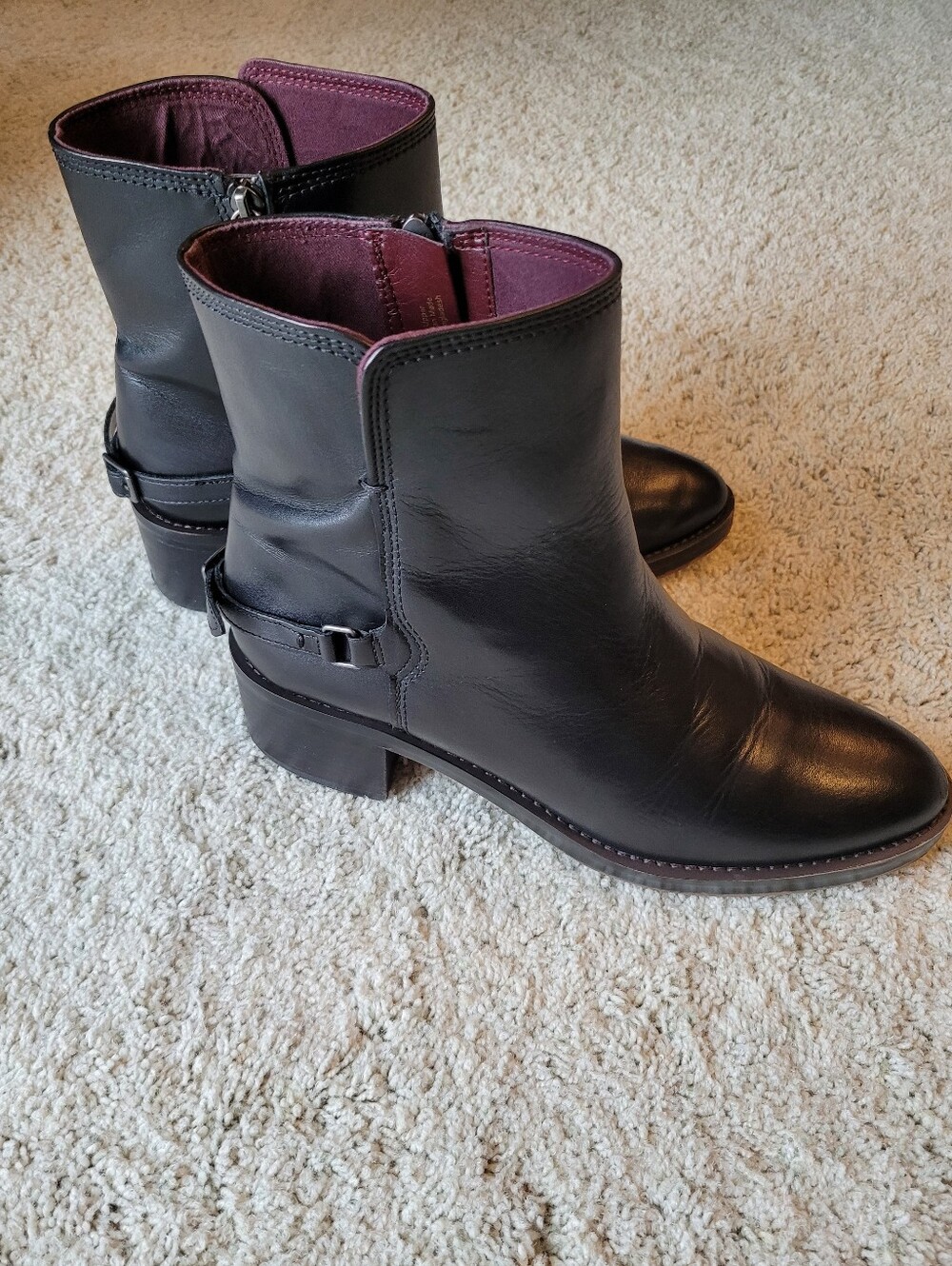 Sarto "Colt" Black Leather Ankle Boots With Side Zip 1 1/2" Block Heel 9 1/2